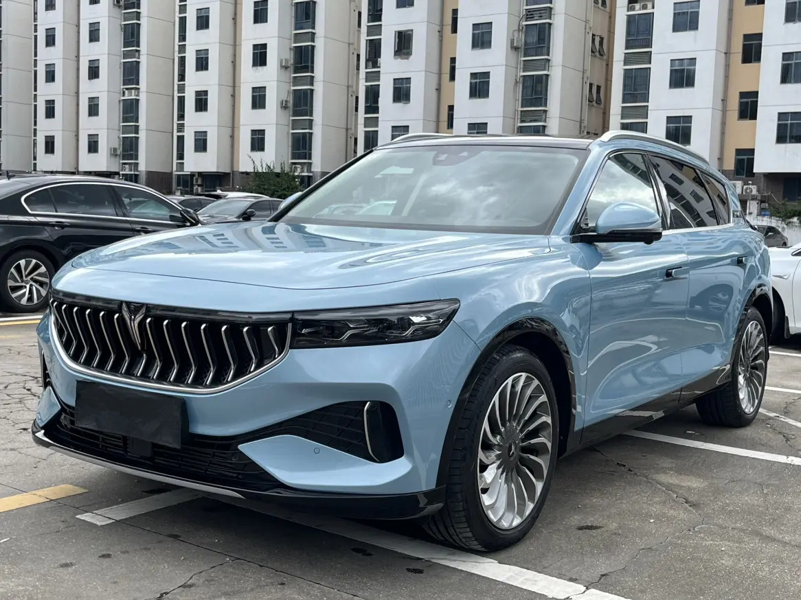 Production and sales in July increased by more than 30> year-on-year, and new energy vehicles continued to develop well Production and sales in July increased by more than 30> year-on-year, and new energy vehicles continued to develop well
