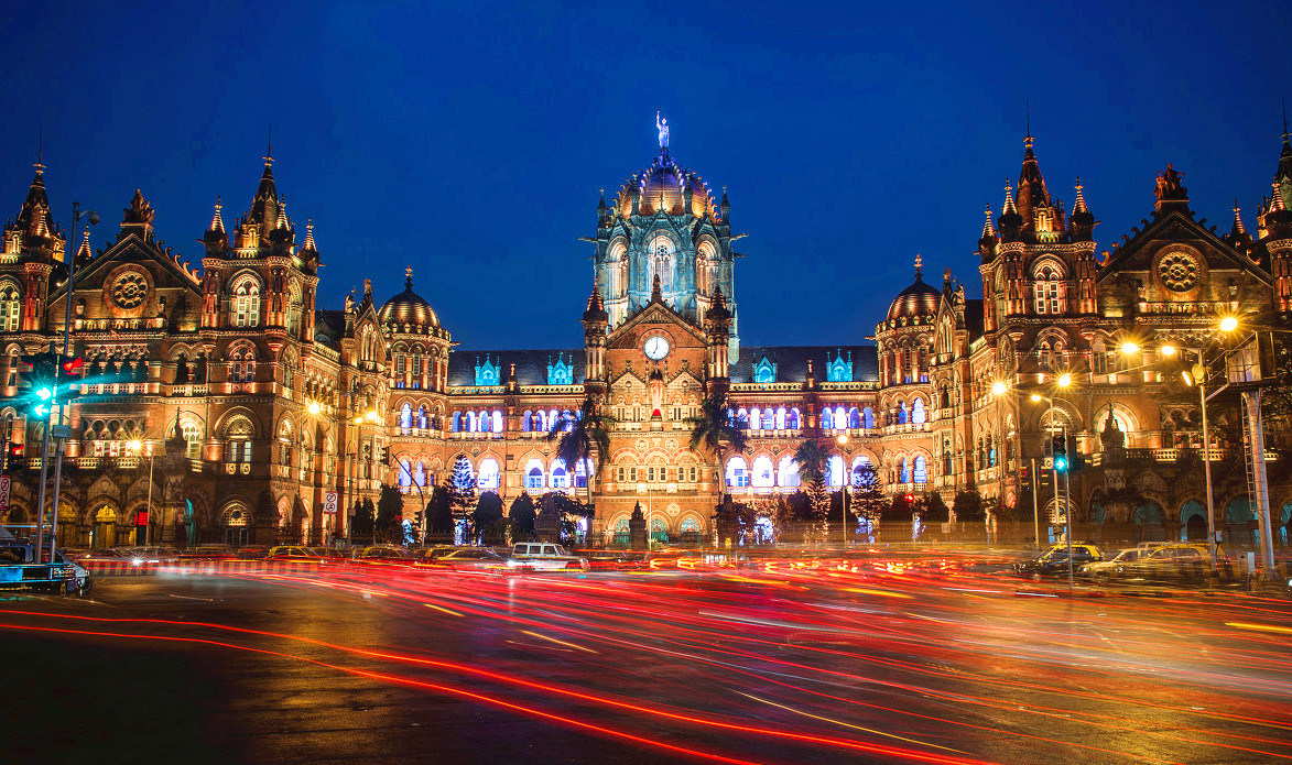 Наша компания заключила соглашение об импорте электроэкскурсионных транспортных средств с клиентом в Мумбаи, Индия.