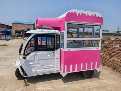 Отмечаем наш фирменный вагон-ресторан, который в июле превысил 1000 продаж