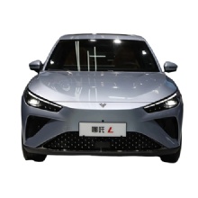 2024款哪吒 L增程型电动SUV电动汽车 2024款哪吒 L增程型电动SUV电动汽车