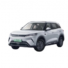 比亚迪元UP电动紧凑型SUV